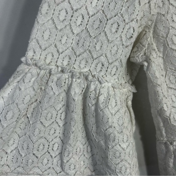 Lilly Pulitzer Inez White Eyelet Lace Diamond Geo Lace Resort Romantic Top Sz S - Picture 8 of 13